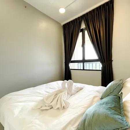 Horizon Suite Homestay, Klia By S&T Homez Sepang Exterior photo