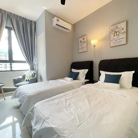 Horizon Suite Homestay, Klia By S&T Homez Sepang Exterior photo