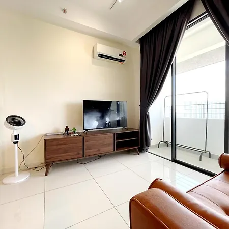 Horizon Suite Homestay, Klia By S&T Homez Sepang Exterior photo