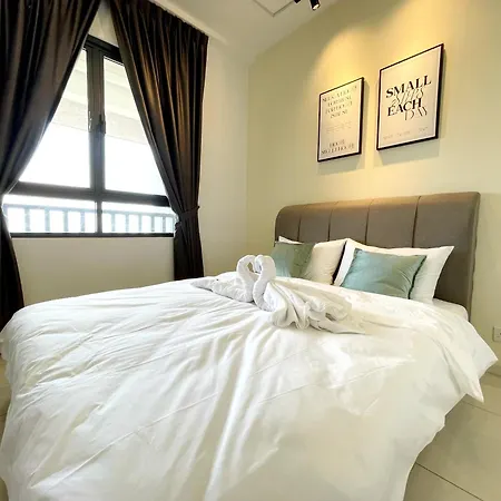 Horizon Suite Homestay, Klia By S&T Homez Sepang Exterior photo