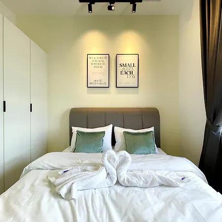 Horizon Suite Homestay, Klia By S&T Homez Sepang Exterior photo